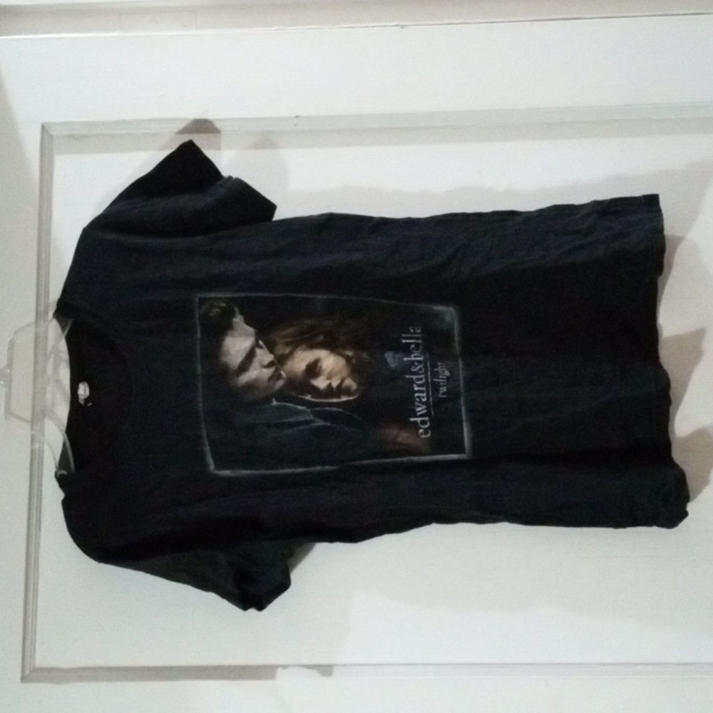 Bay Island size large black short sleeve shirt